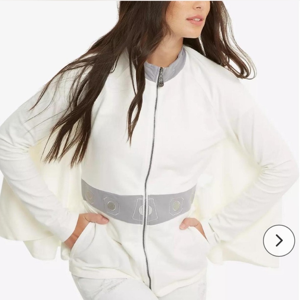 NWT Her Universe Star Wars Princess Leia Cape Jacket